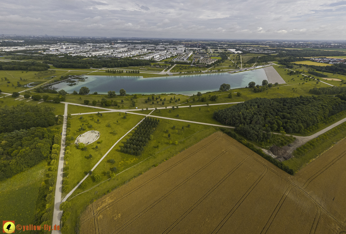 11.07.2024 - DEMOS-Baustelle und BayernHeim-Baustelle in Gronsdorf und Riemer See