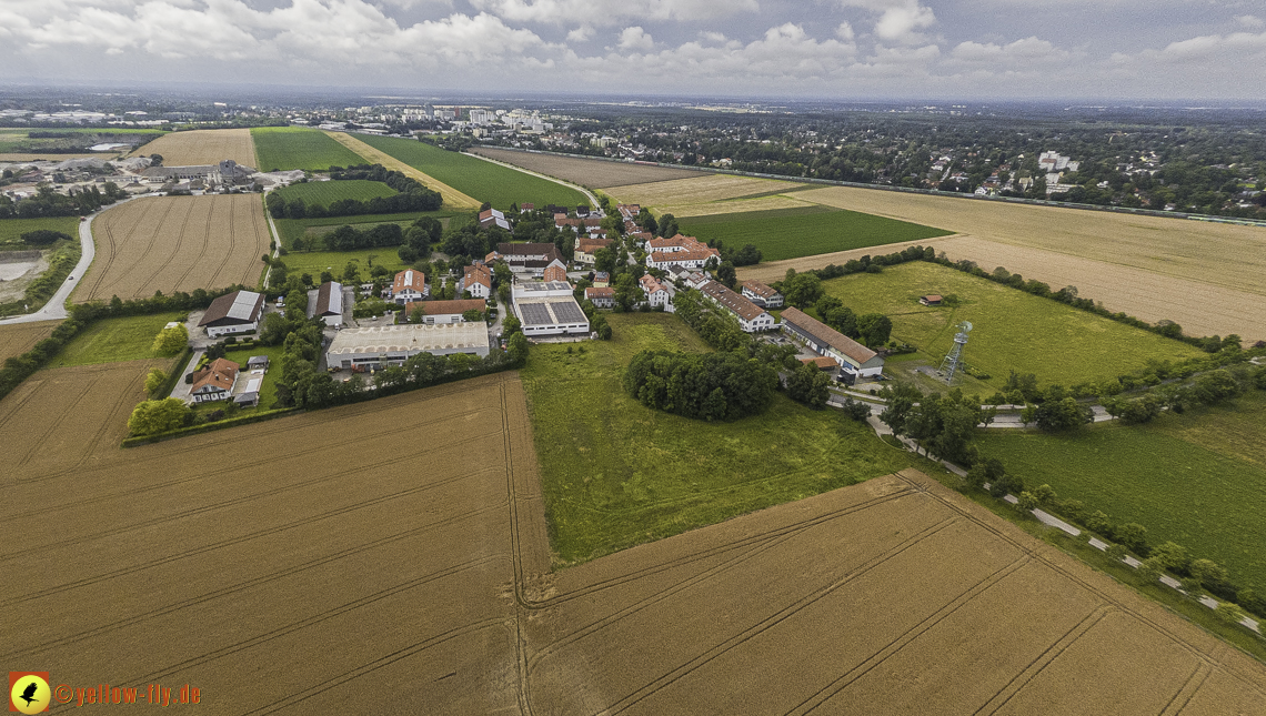 11.07.2024 - DEMOS-Baustelle und BayernHeim-Baustelle in Gronsdorf und Riemer See