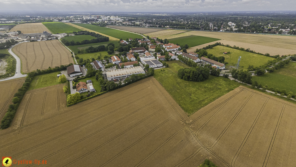 11.07.2024 - DEMOS-Baustelle und BayernHeim-Baustelle in Gronsdorf und Riemer See