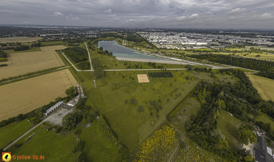 11.07.2024 - DEMOS-Baustelle und BayernHeim-Baustelle in Gronsdorf und Riemer See