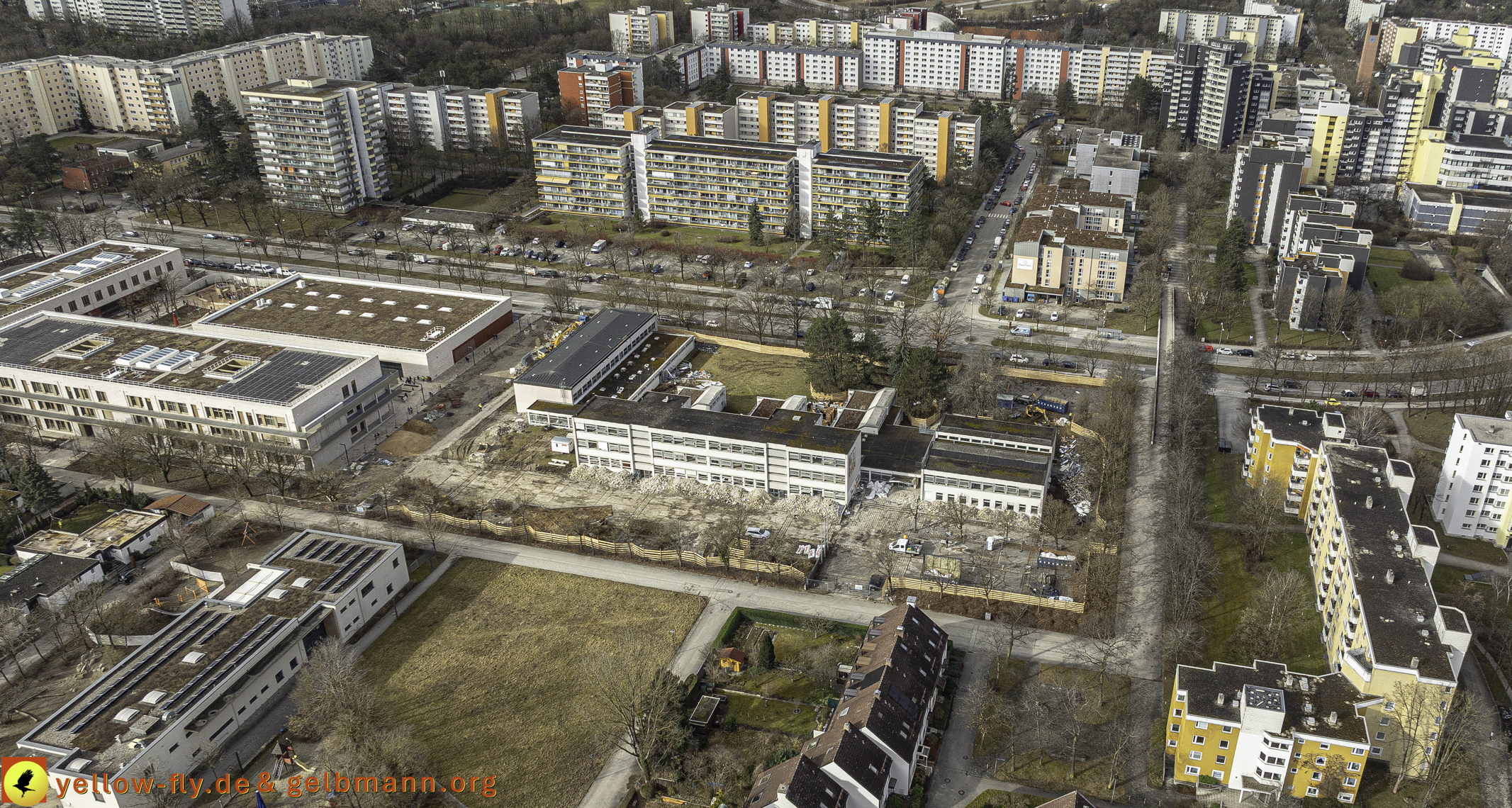 27.02.2025 - Abriss der Grundschule am Karl-Marx-Ring in Neuperlach