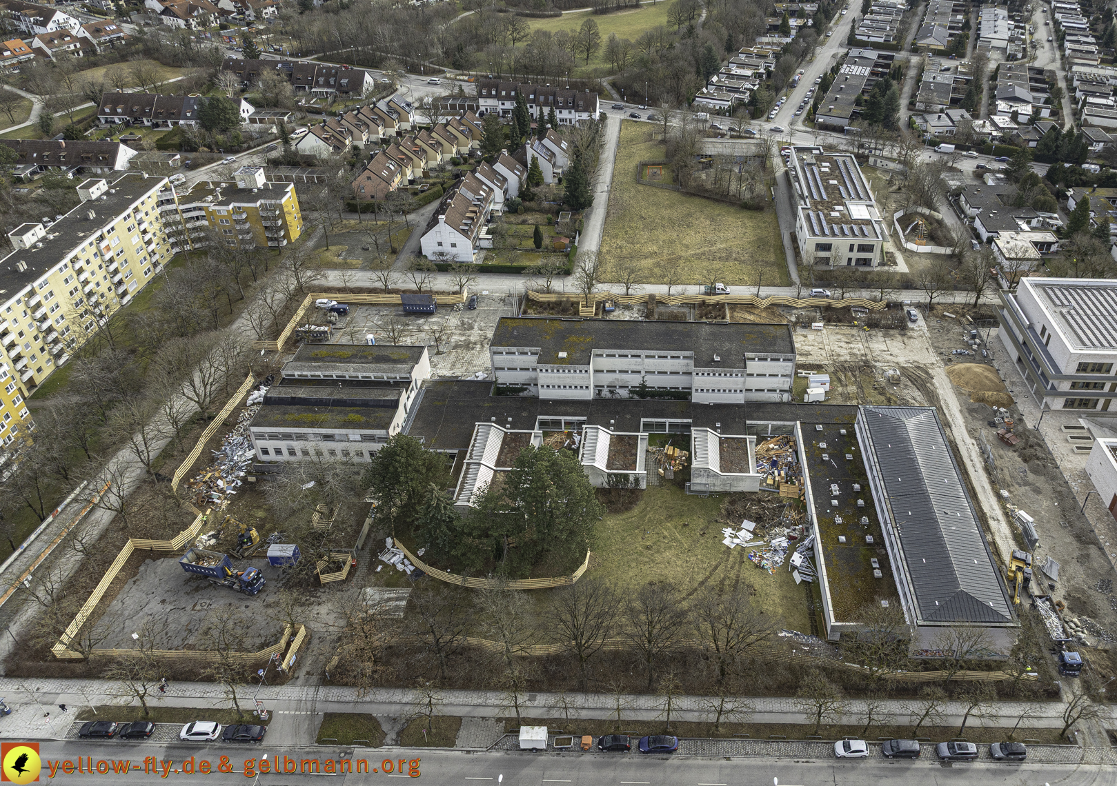 27.02.2025 - Abriss der Grundschule am Karl-Marx-Ring in Neuperlach