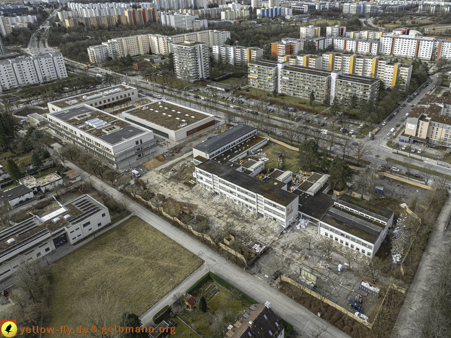 27.02.2025 - Abriss der Grundschule am Karl-Marx-Ring in Neuperlach