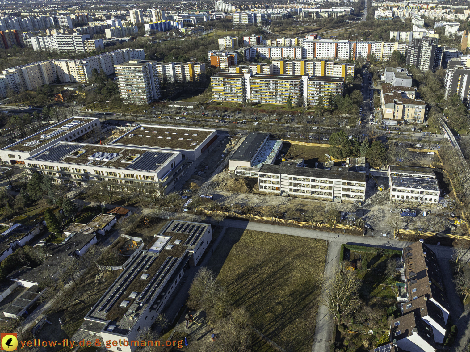 06.03.2025 - Abriss der Grundschule am Karl-Marx-Ring in Neuperlach