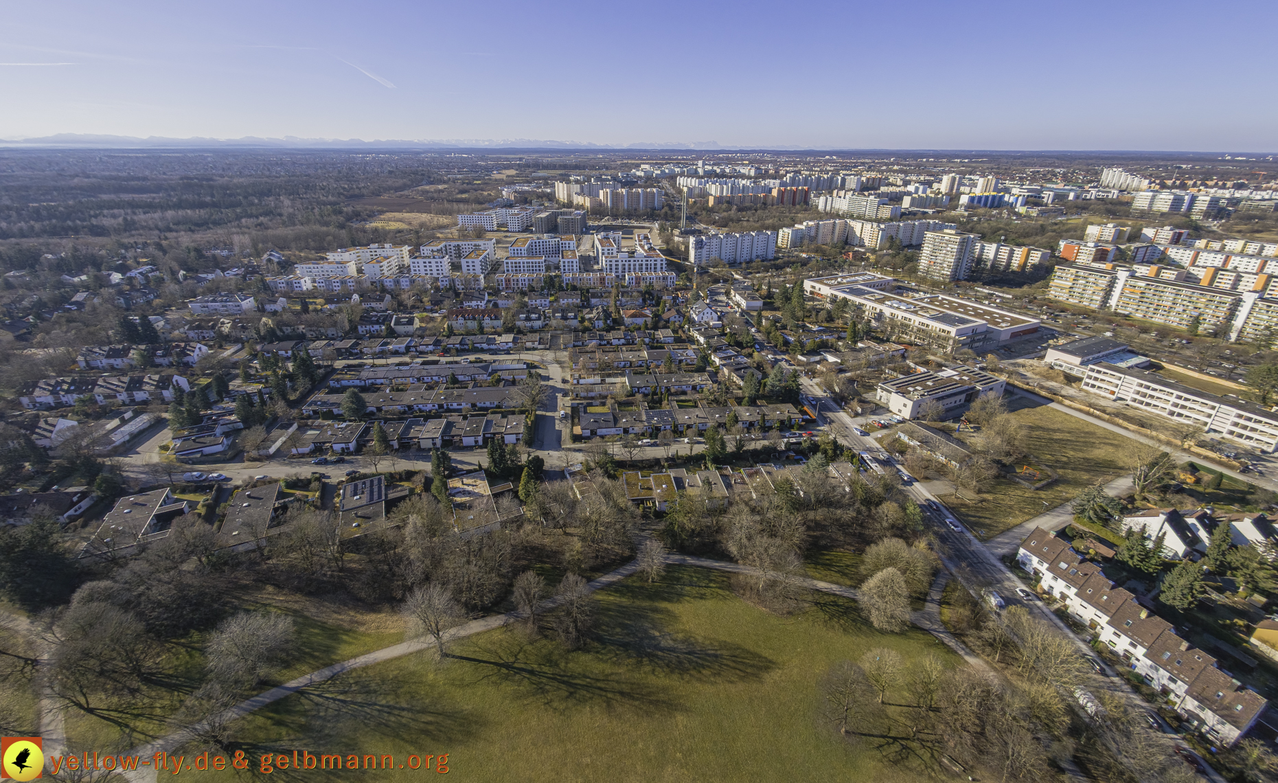 06.03.2025 - Abriss der Grundschule am Karl-Marx-Ring in Neuperlach