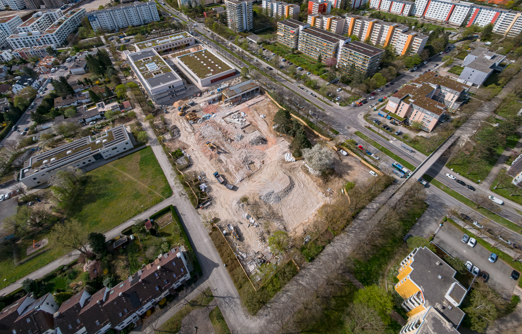 16.04.2025 - Grundschule am Karl-Marx-Ring in Neuperlach