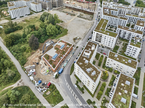Luftbilder der Baustelle Alexisquartier in Neuperlach