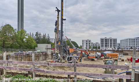 27.08.2025 - DEMOS-Baustelle und BayernHeim-Baustelle Alexiqauartier in Neuperlach