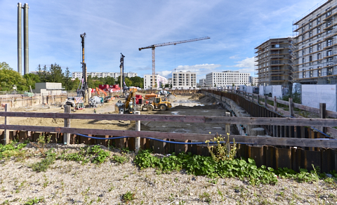 03.09.2025 - DEMOS-Baustelle und BayernHeim-Baustelle Alexiqauartier und BayernHeim in Neuperlach