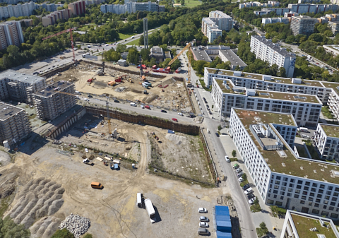03.09.2025 - Luftbilder der DEMOS-Baustelle und BayernHeim-Baustelle Alexiqauartier und BayernHeim in Neuperlach