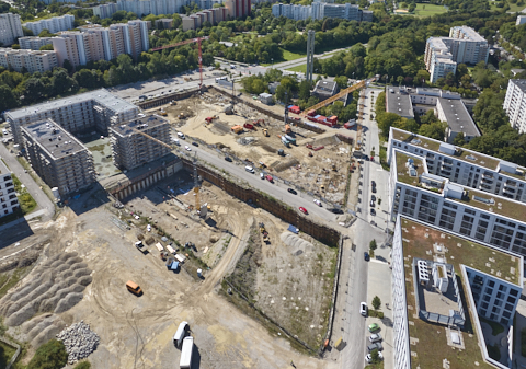 03.09.2025 - Luftbilder der DEMOS-Baustelle und BayernHeim-Baustelle Alexiqauartier und BayernHeim in Neuperlach