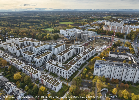 Baustelle Alexisquartier und BayernHeim in Neuperlach