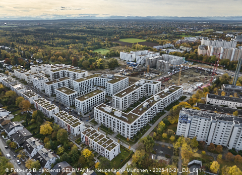 Baustelle Alexisquartier und BayernHeim in Neuperlach