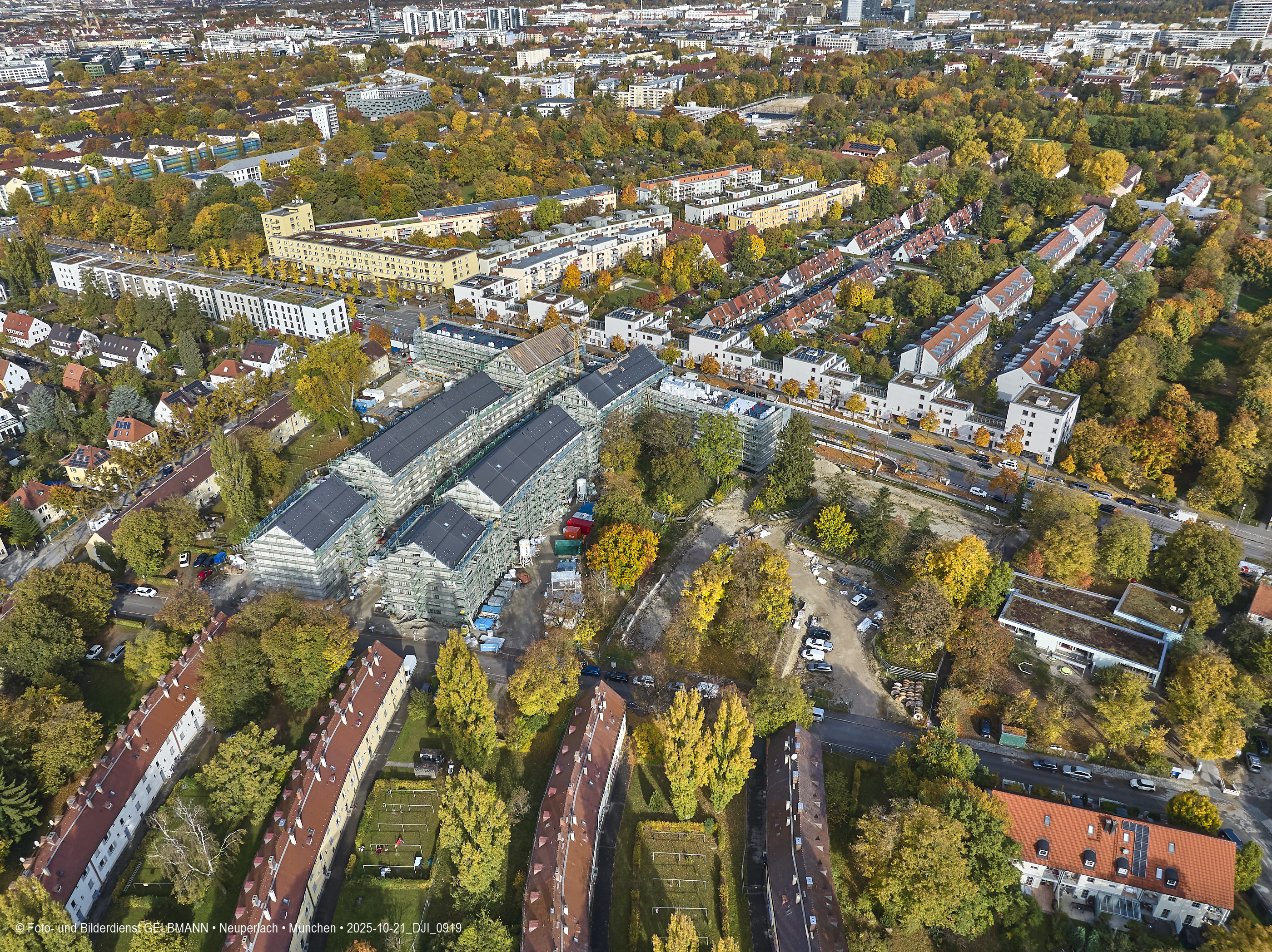 21.10.2025 - Maikäfersiedlung in Berg-Laim