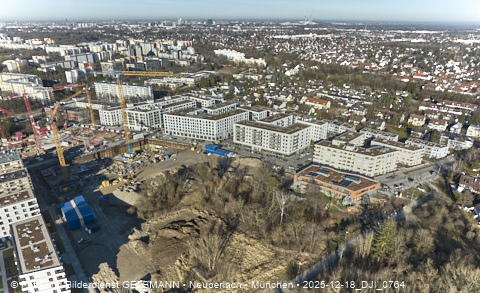 18.12.2025 - Baustelle Alexisquartier mit DEMOS und BayernHeim in Neuperlach