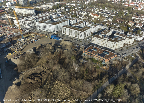 18.12.2025 - Baustelle Alexisquartier mit DEMOS und BayernHeim in Neuperlach