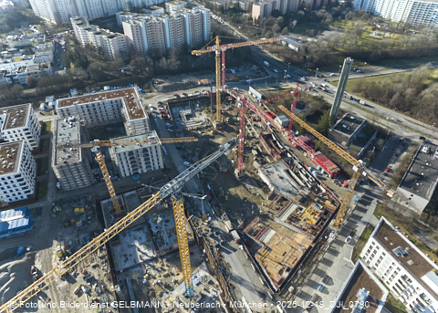 18.12.2025 - Baustelle Alexisquartier mit DEMOS und BayernHeim in Neuperlach