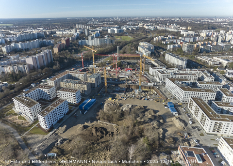 18.12.2025 - Baustelle Alexisquartier mit DEMOS und BayernHeim in Neuperlach