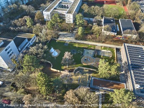 18.12.2025 - der neue Spielplatz am Kindergarten Quiddestraße 1