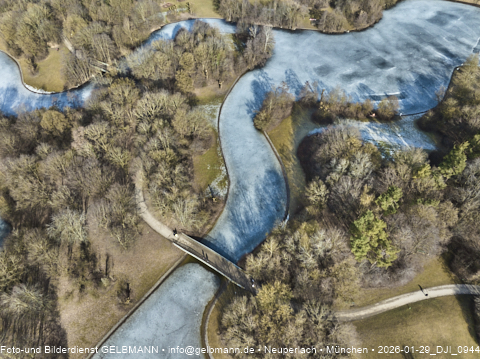 10.02.2026 - Ostpark mit zugefrohrenem See