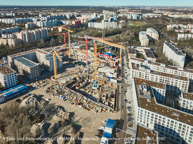 25.02.2026 - 25.02.2026 - Alexisquartier mit DEMOS und BayernHeim in Neuperlach