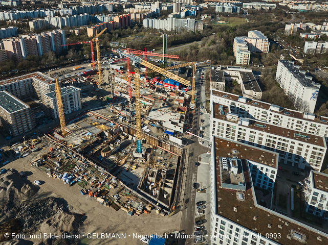 25.02.2026 - 25.02.2026 - Alexisquartier mit DEMOS und BayernHeim in Neuperlach