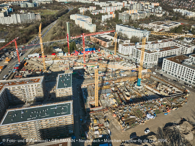 25.02.2026 - 25.02.2026 - Alexisquartier mit DEMOS und BayernHeim in Neuperlach