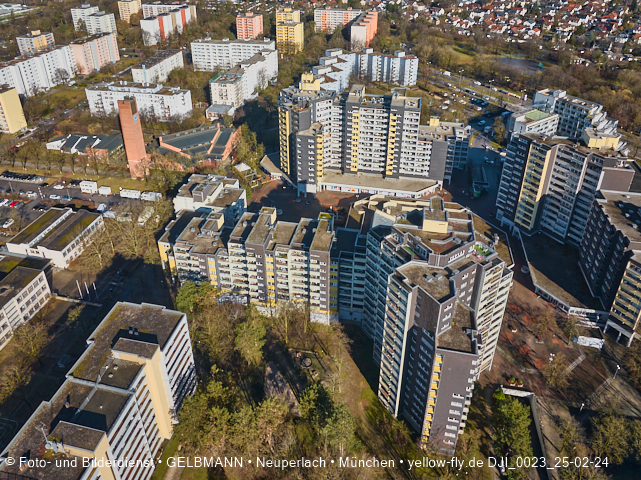 25.02.2026 - das Marx-Zentrum und Karl-Marx-Ring 52-62 mit Kindergarten St. Monika