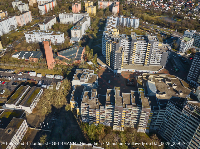 25.02.2026 - das Marx-Zentrum und Karl-Marx-Ring 52-62 mit Kindergarten St. Monika