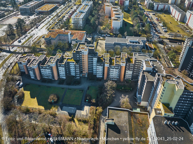 25.02.2026 - das Marx-Zentrum und Karl-Marx-Ring 52-62 mit Kindergarten St. Monika
