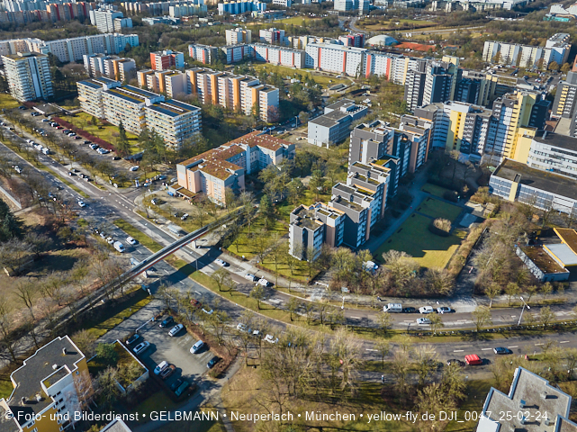25.02.2026 - das Marx-Zentrum und Karl-Marx-Ring 52-62 mit Kindergarten St. Monika