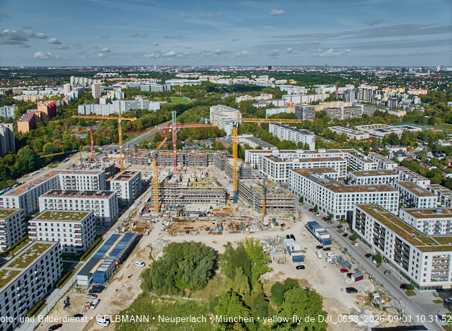 01.09.2026 - Luftbilder vom Alexisquartier und BayernHeim in Neuperlach