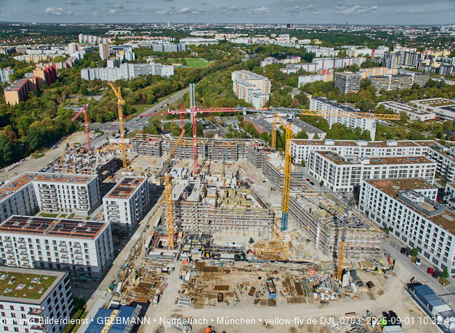 01.09.2026 - Luftbilder vom Alexisquartier und BayernHeim in Neuperlach
