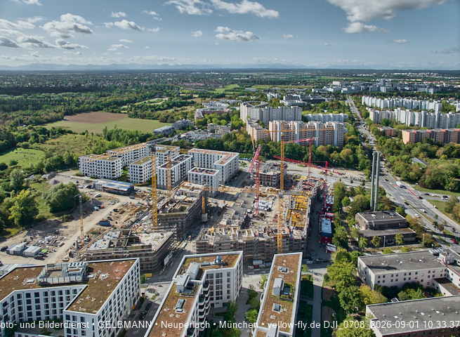 01.09.2026 - Luftbilder vom Alexisquartier und BayernHeim in Neuperlach