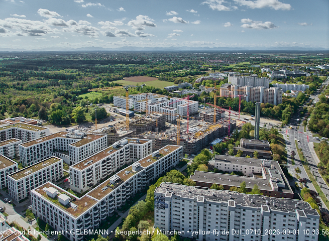 01.09.2026 - Luftbilder vom Alexisquartier und BayernHeim in Neuperlach