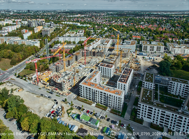01.09.2026 - Luftbilder vom Alexisquartier und BayernHeim in Neuperlach