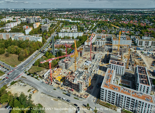 01.09.2026 - Luftbilder vom Alexisquartier und BayernHeim in Neuperlach