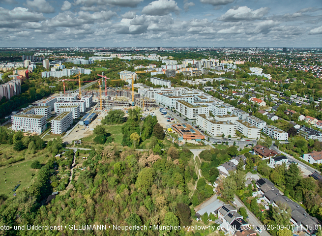 01.09.2026 - Luftbilder vom Alexisquartier und BayernHeim in Neuperlach