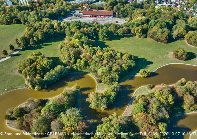 07.10.2026 - Geothermie-Baustelle und Ostpark mit See in Berg-am-Laim
