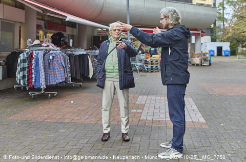 Luftbilder und Copterfotos vom Marx-Zentrum und der Wohnanlage am Karl-MArx-Ring 52-62 in Neuperlach