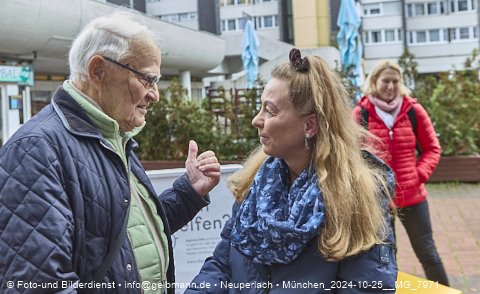 Luftbilder und Copterfotos vom Marx-Zentrum und der Wohnanlage am Karl-MArx-Ring 52-62 in Neuperlach